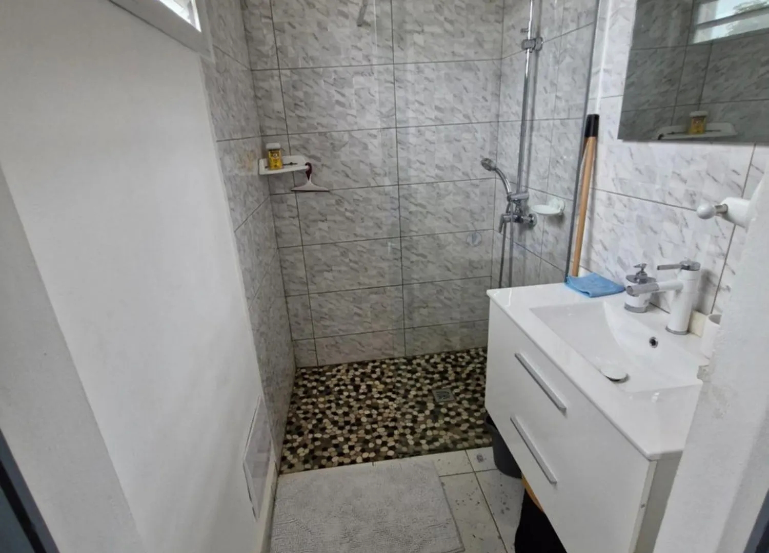 Chambres D'Hotes Dans Villa A Chateauboeuf Fort-de-France Homestay